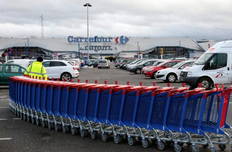 Casse sociale chez Carrefour : Défendre les travailleurs et proposer un autre modèle
