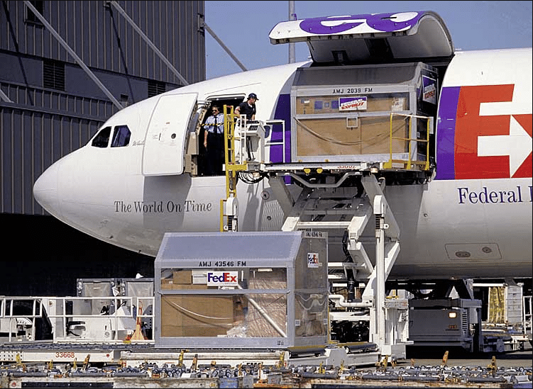 Cinquième vague de licenciements chez FedEx : soutenir les travailleurs, soutenir une industrie ancrée dans le territoire