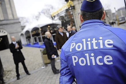 Quelques réflexions à propos des violences policières qui ont émaillé, à Bruxelles, les manifestations contre les coupes budgétaires dans l’enseignement.